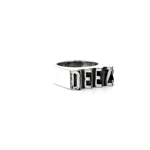 DEEZ NUTS Ring